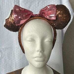 Disney ears!  Ice cream ears 🍦Like new! In very good condition!